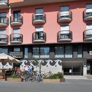 Lacroma Bio Hotel&Apartments
